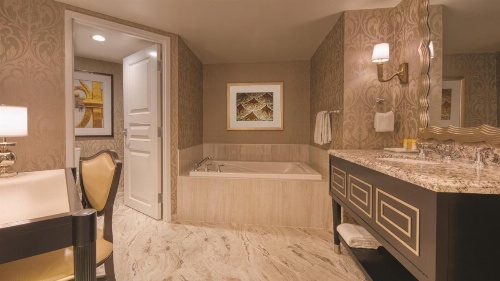 Paris Las Vegas image 30
